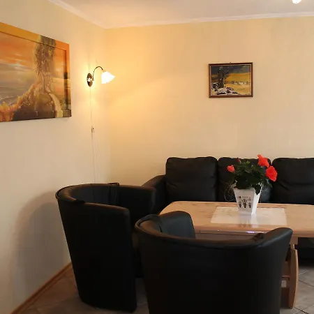 Beachside In With Private Terrace Apartament Pepelow