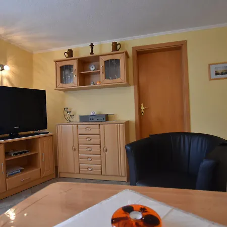 Beachside In With Private Terrace Apartament Pepelow